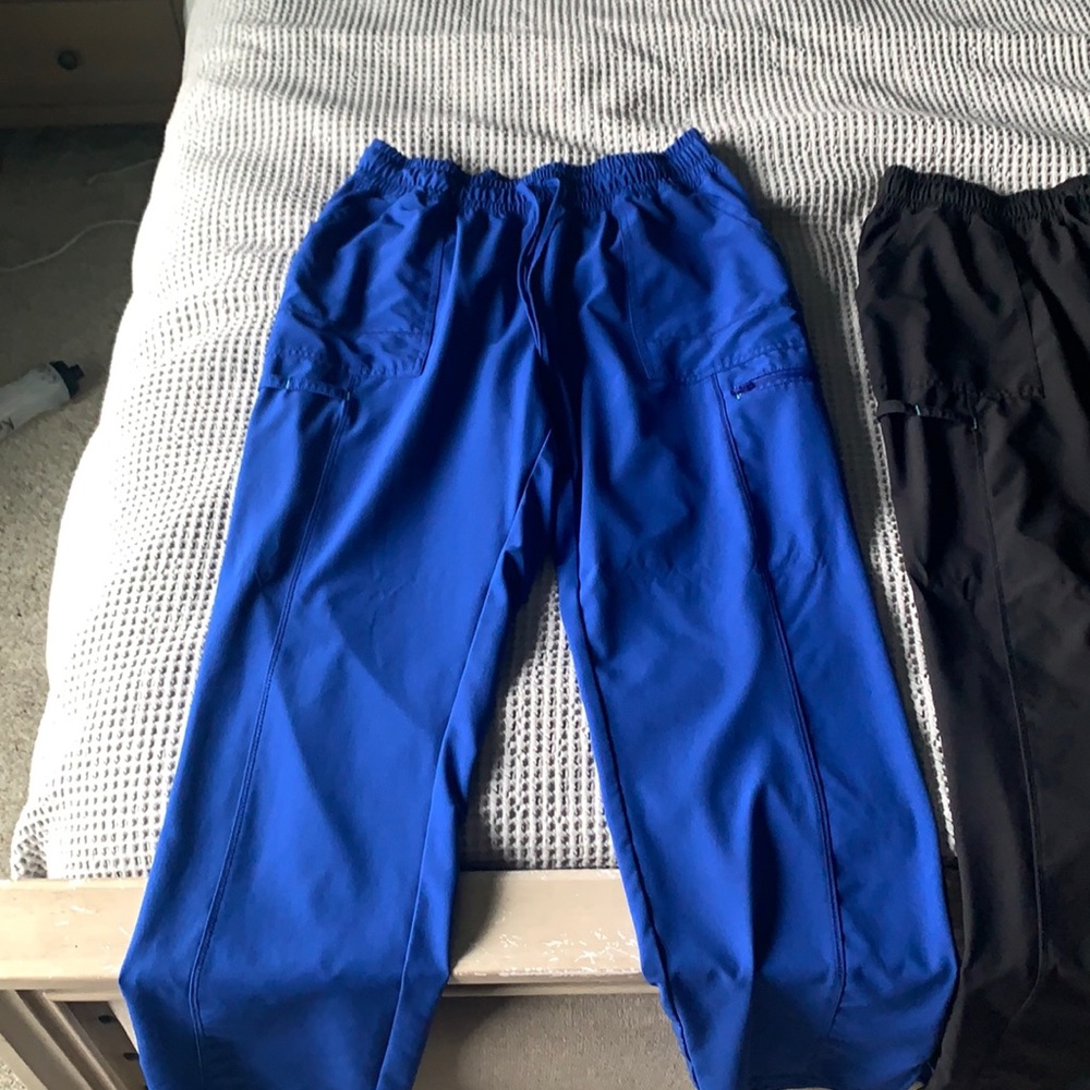 Scrub pants